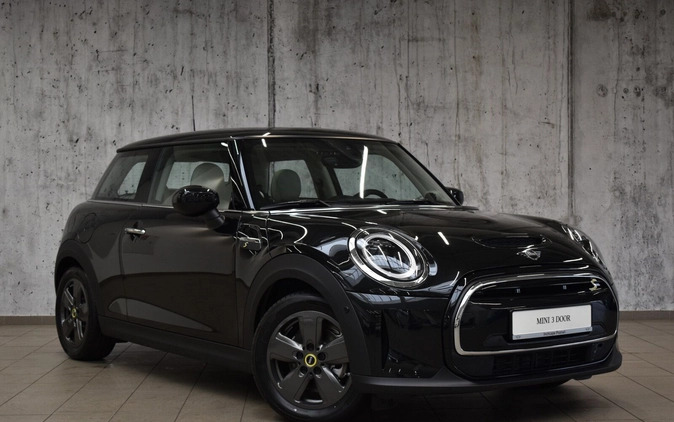 MINI Cooper S cena 165900 przebieg: 8198, rok produkcji 2023 z Ostrów Mazowiecka małe 436